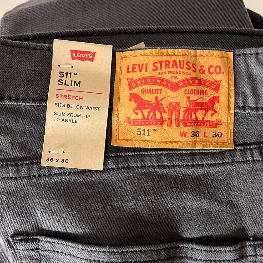 Levi 511